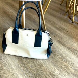 Kate spade black and white hand bag